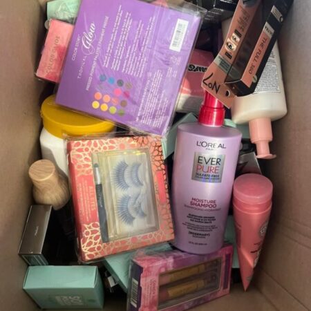 Buy Makeup Mystery Box Pallets