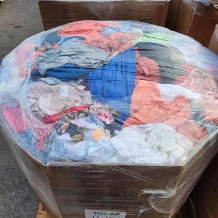 Men And Women Clothing Pallet