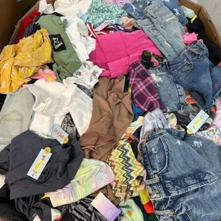 Men And Women Clothing Pallet