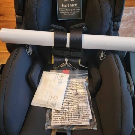 Mesa V2 Car Seat Manifested Pallets – noCRA